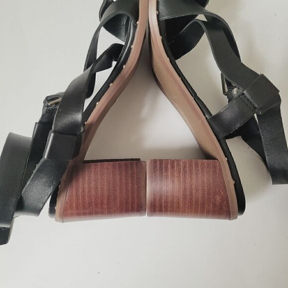 Franco Sarto Women's Halina Leather Studded Block Heel Sandals in Black Sz 8 1/2 - Picture 6 of 8